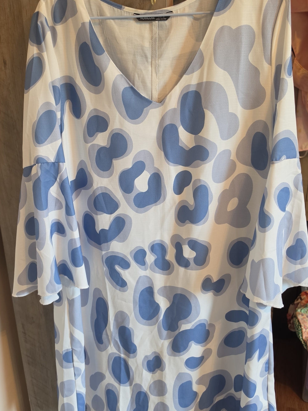 V-Neck Midi Dress in Blue & White Abstract Print